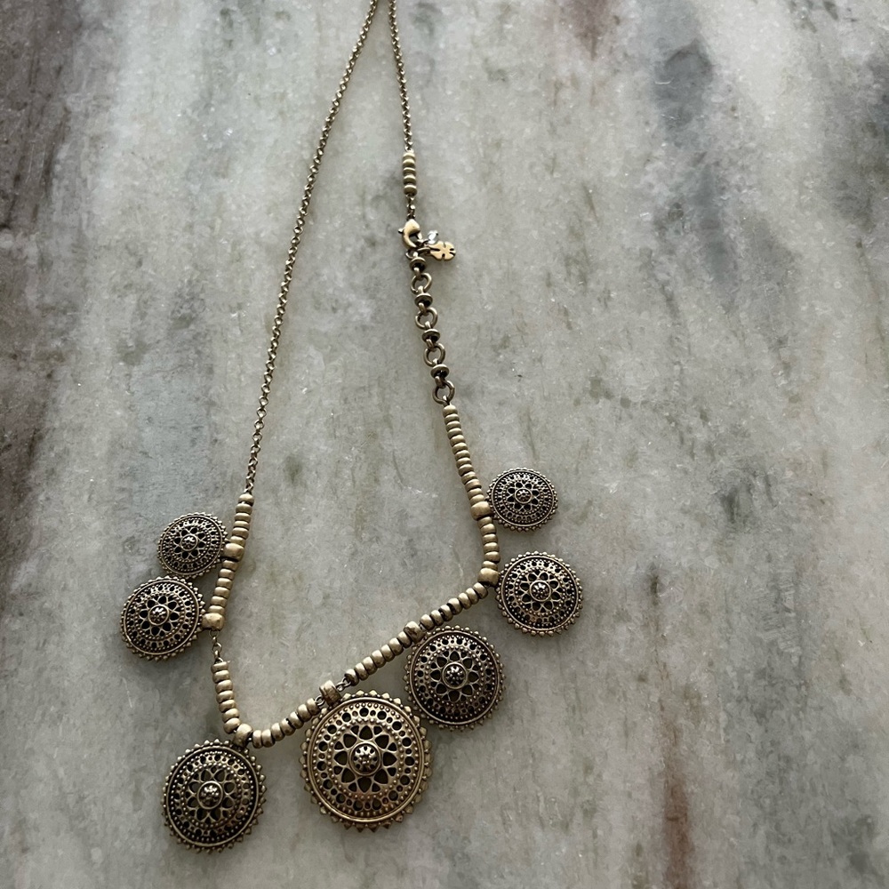 Gold tone womens costume jewelry necklace